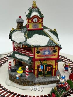 Dept 56 North Pole Series North Star Commuter Train Station Holiday Gift Set