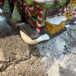 Dept. 56 North Pole Series Peppermint Pete's With Light No Box Or Accessory Flaw