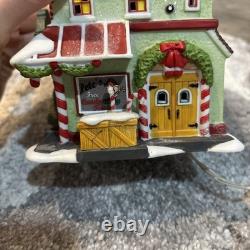 Dept. 56 North Pole Series Peppermint Pete's With Light No Box Or Accessory Flaw