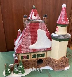 Dept 56 North Pole Series ROUTE 1 HOME of MR. & MRS. CLAUS Holiday Village Decor
