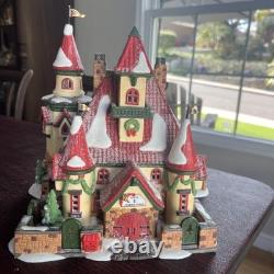 Dept 56 North Pole Series Route1 Home Of Mr &Mrs Claus 1996 Complete Orig Nice