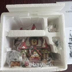 Dept 56 North Pole Series Route1 Home Of Mr &Mrs Claus 1996 Complete Orig Nice