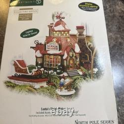 Dept 56 North Pole Series Santa's Sleigh Maker #56.56950 Limited Edition-READ