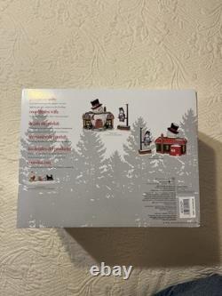 Dept 56 North Pole Series Snowy's Diner (set Of 2) 6005429 Factory Sealed NIB