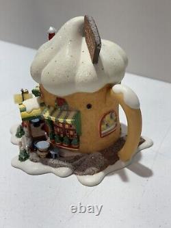 Dept 56 North Pole Series THE EGG NOG PUB 56737 MINT Retired