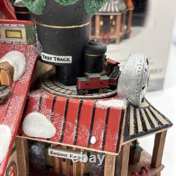 Dept 56 North Pole Series Toot's Model Train Mfg. #56.56728 With Box EUC