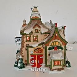 Dept 56 North Pole Series Zenbolt's Handyman Shop 2010, #808926, withbox & light