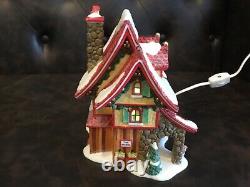 Dept 56 North Pole Series'reindeer Flying Feed Store' Retired 2007