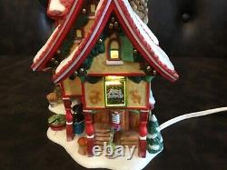 Dept 56 North Pole Series'reindeer Flying Feed Store' Retired 2007