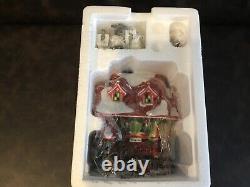 Dept 56 North Pole Series'reindeer Flying Feed Store' Retired 2007