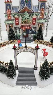 Dept 56 North Pole SeriesGlacier Park Pavilion Holiday Gift Set Please Read