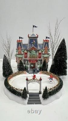 Dept 56 North Pole SeriesGlacier Park Pavilion Holiday Gift Set Please Read