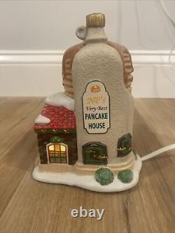 Dept 56 North Pole Sizzlin' Griddle Pancake House WithWorking Light 2016