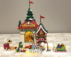 Dept 56 North Pole The Jolly Fellow Toy Co 4035571 + Accessory Set 4035572
