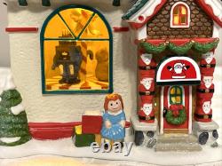 Dept 56 North Pole The Jolly Fellow Toy Co 4035571 + Accessory Set 4035572