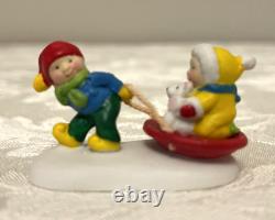Dept 56 North Pole The Jolly Fellow Toy Co 4035571 + Accessory Set 4035572