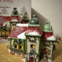 Dept 56 North Pole The Reindeer Stables Donder Blitzen Org Box Foam Repair RARE