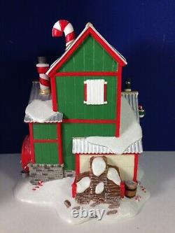 Dept 56 North Pole Village CANDY CANE CORNER 56.56952. New! No Sleeve