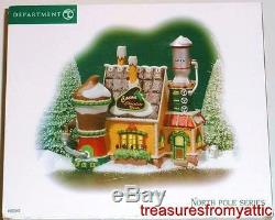 Dept 56 North Pole Village COCOA CHOCOLATE WORKS #805545 NRFB Hot Lighted
