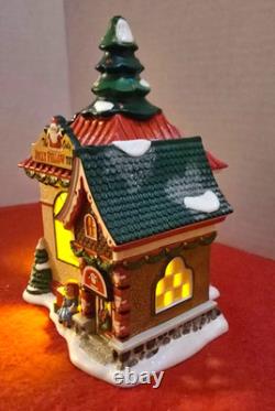 Dept 56 North Pole Village Jolly Fellow Toy Co 4035571 Mint Mint Missing 2 Flags