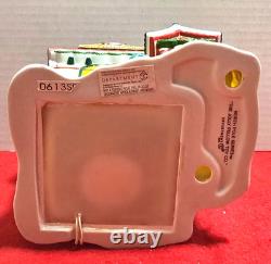 Dept 56 North Pole Village Jolly Fellow Toy Co 4035571 Mint Mint Missing 2 Flags