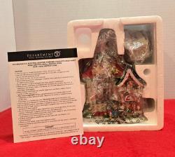 Dept 56 North Pole Village Jolly Fellow Toy Co 4035571 Mint Mint Missing 2 Flags