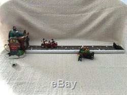 Dept. 56 North Pole Village Loading the Sleigh 56732