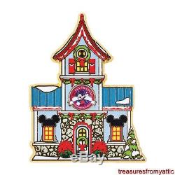 Dept 56 North Pole Village MICKEY'S PIN TRADERS 4044837 NRFB Trading With Mickey