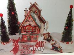 Dept 56 North Pole Village SWEET ROCK CANDY CO. Gift Set 56.56725 Brand New
