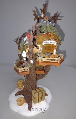 Dept 56 North Pole Woods Reindeer Care Lighted House