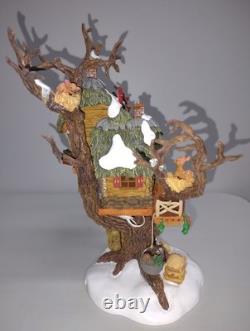 Dept 56 North Pole Woods Reindeer Care Lighted House