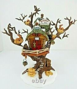 Dept 56 North Pole Woods Reindeer Care & Repair #56882 Good Condition withBox