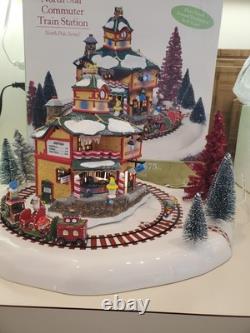 Dept 56 North Star Commuter Train Station #56.56782 (COMPLETE) EUC North Pole