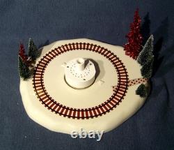 Dept 56 North Star Commuter Train Station North Pole Series 56782 EUC