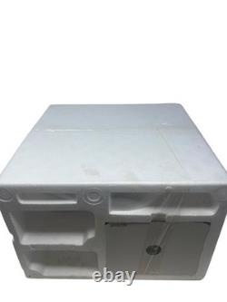 Dept 56 North Star Commuter Train Station North Pole Series 56782 retired 2005