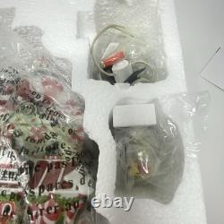 Dept 56 Peppermint Pete's Happy Wrapper North Pole Series 2010 new 4016904