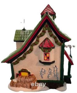 Dept 56 Reindeer Stables Rudolph 2012 North Pole Series 4025278 NEW