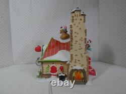 Dept 56 Santa's Helpers Training Academy #4020204 North Pole Perfect