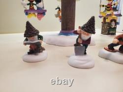 Dept 56 Swinging Disney Fab Five #56.56866 North Pole WORKS EXCELLENT/ EUC/READ