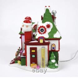 Dept 56 THE IMPERIAL PALACE OF PEZ North Pole Village 6013440 BRAND NEW