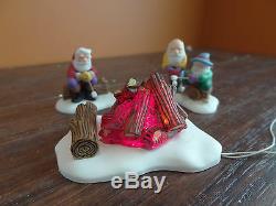 Dept 56 Up North Outhouse Marshmallow Around Campfire Elf Christmas Village Lot