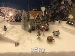 Dept56 North Pole Collection Christmas village display platform All Included