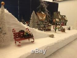 Dept56 North Pole Collection Christmas village display platform All Included