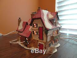 Dept56 Santa Visiting Center Workshop North Pole Elves Toy Christmas Village Lot