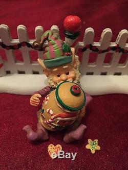 ENESCO NORTH POLE VILLAGE COOKIE JAR HOLDER ELF