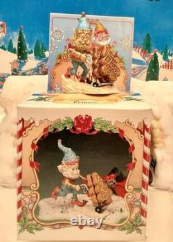 Enesco North Pole Village Bakery Fronsie #830895 (1992) Sandra Zimnicki