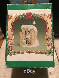 Enesco North Pole Village Elves Simon In The Outhouse! Euc