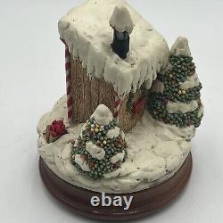 Enesco North Pole Village Music Box 876879 Santa Simon in the Outhouse Zimnicki