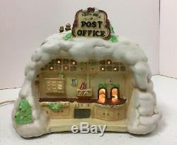 Enesco North Pole Village Post Office 1990 Music Box We Wish You Merry Christmas