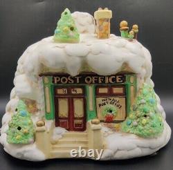 Enesco North Pole Village Post Office Porcelain Musical Night Light Building